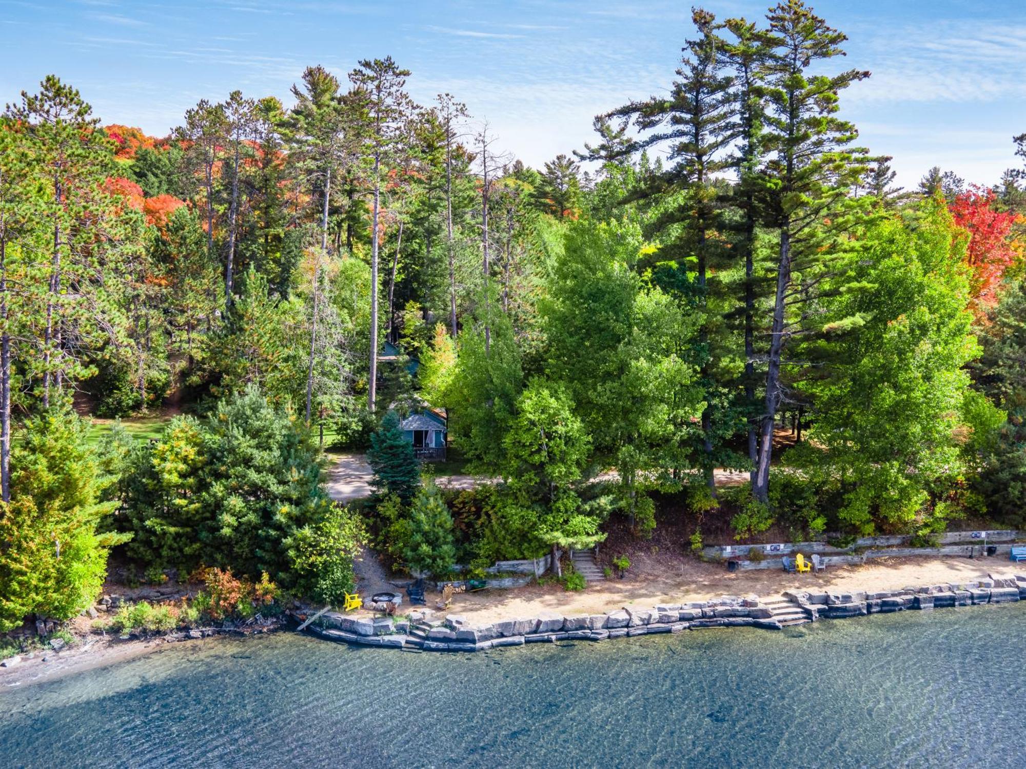 Muskoka Waterfront Retreat * Dwight