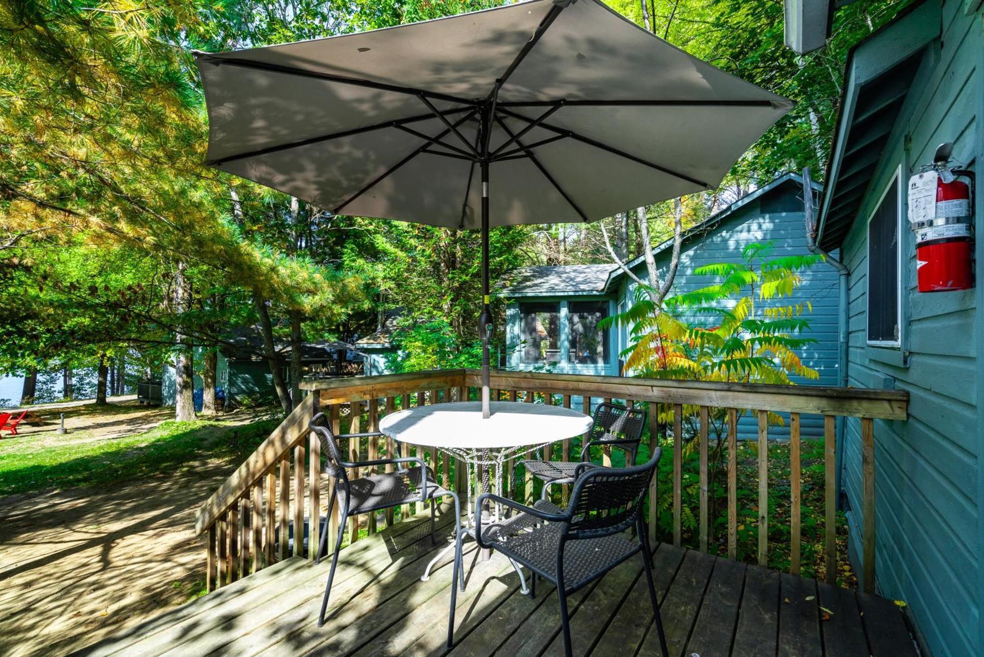 Muskoka Waterfront Retreat * Dwight